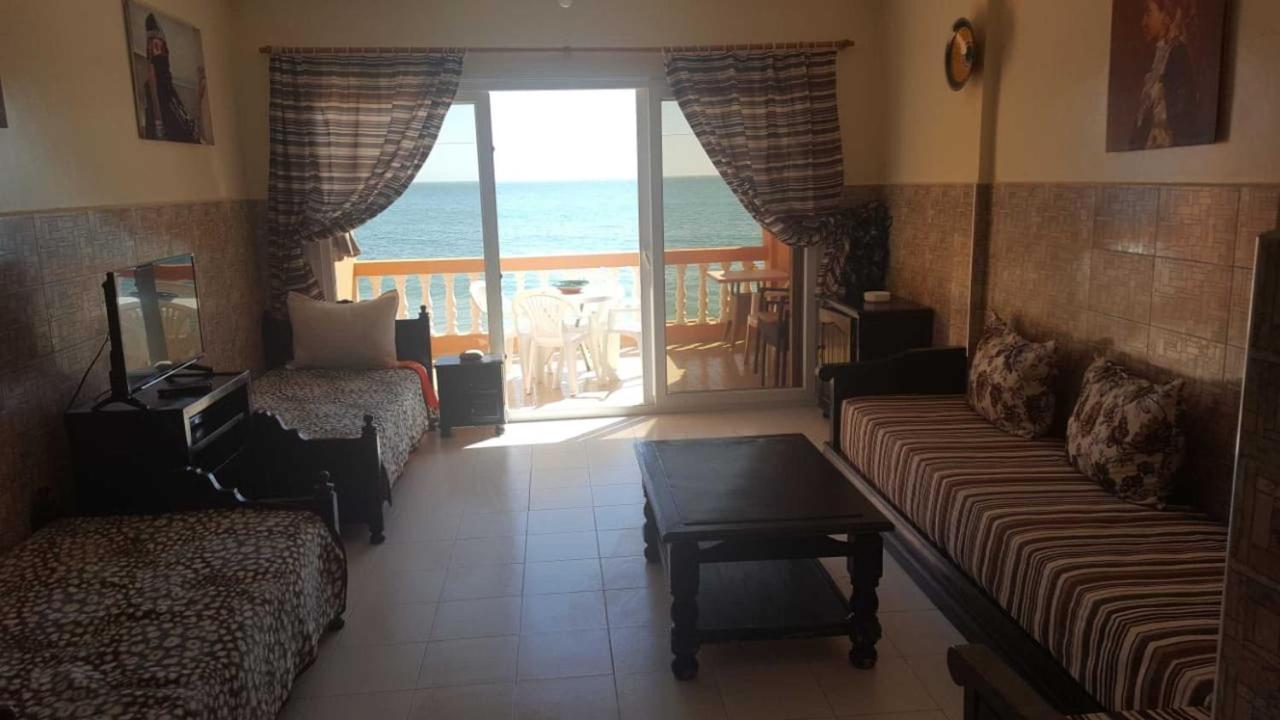 Beautiful Apartment Directly At The Beach Of タガズー エクステリア 写真